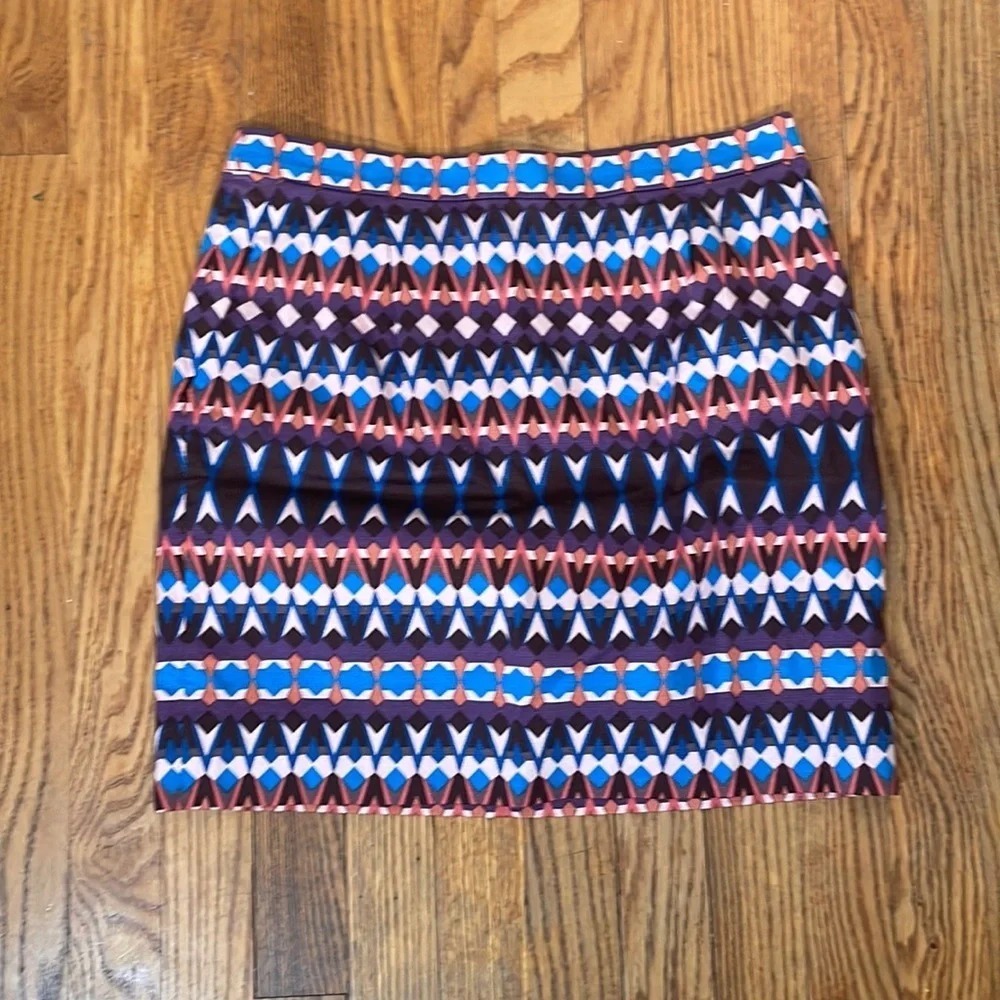 J. Crew Geometric‎ Print Mini Skirt Size 4 Purple Blue Pink White Indie sleaze